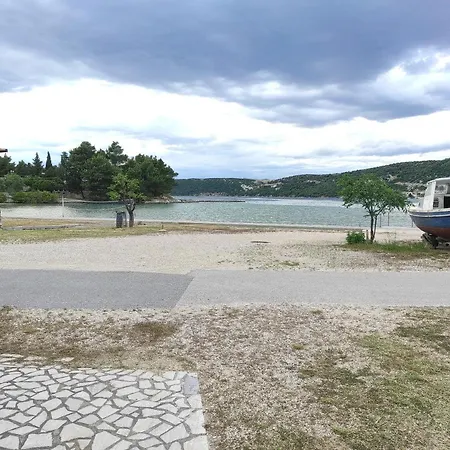 Sara Apartment Supetarska Draga