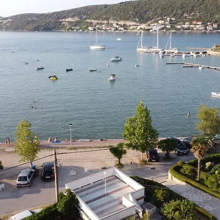 Sara Apartament Supetarska Draga