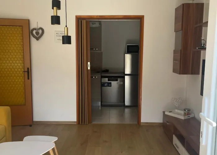 Sara * Supetarska Draga